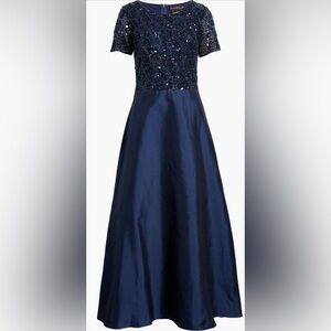 Pisarro Nights Beaded Bodice Mixed Media Gown - size 8 - Navy Blue